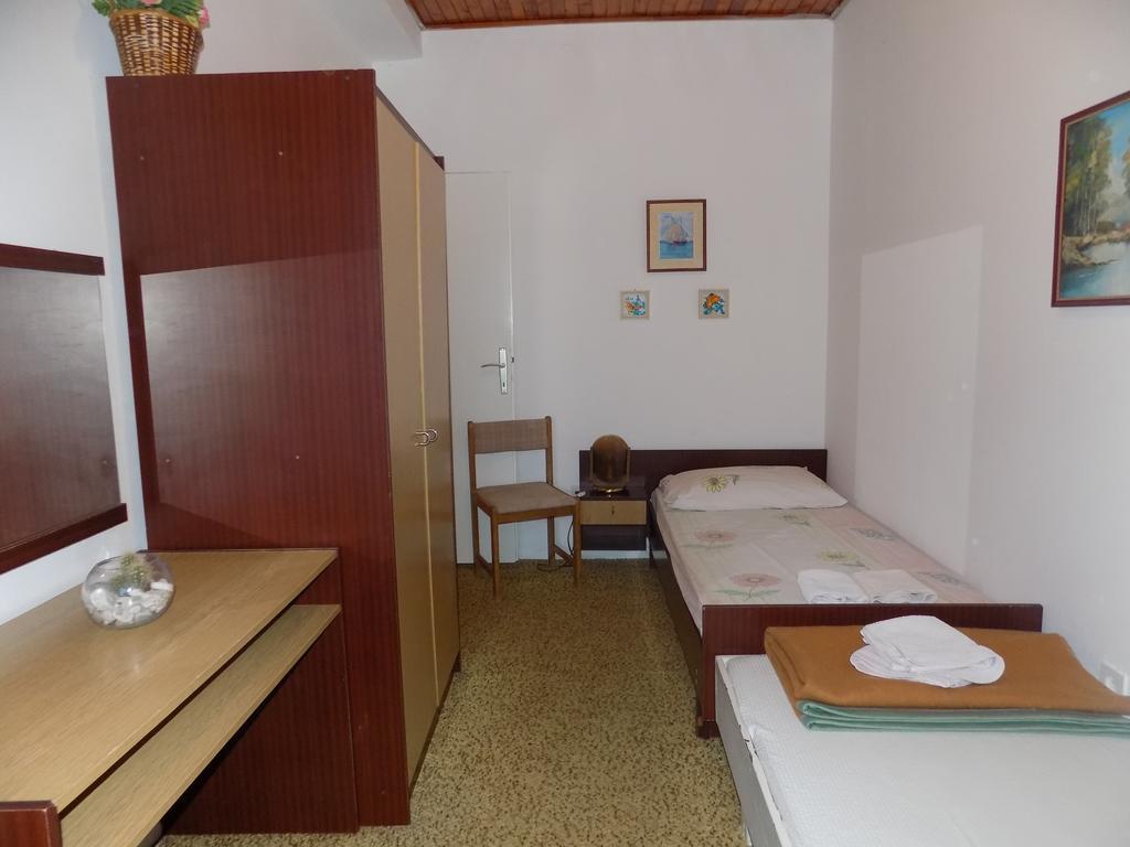 זיווגוסצה Borovik Guest House מראה חיצוני תמונה